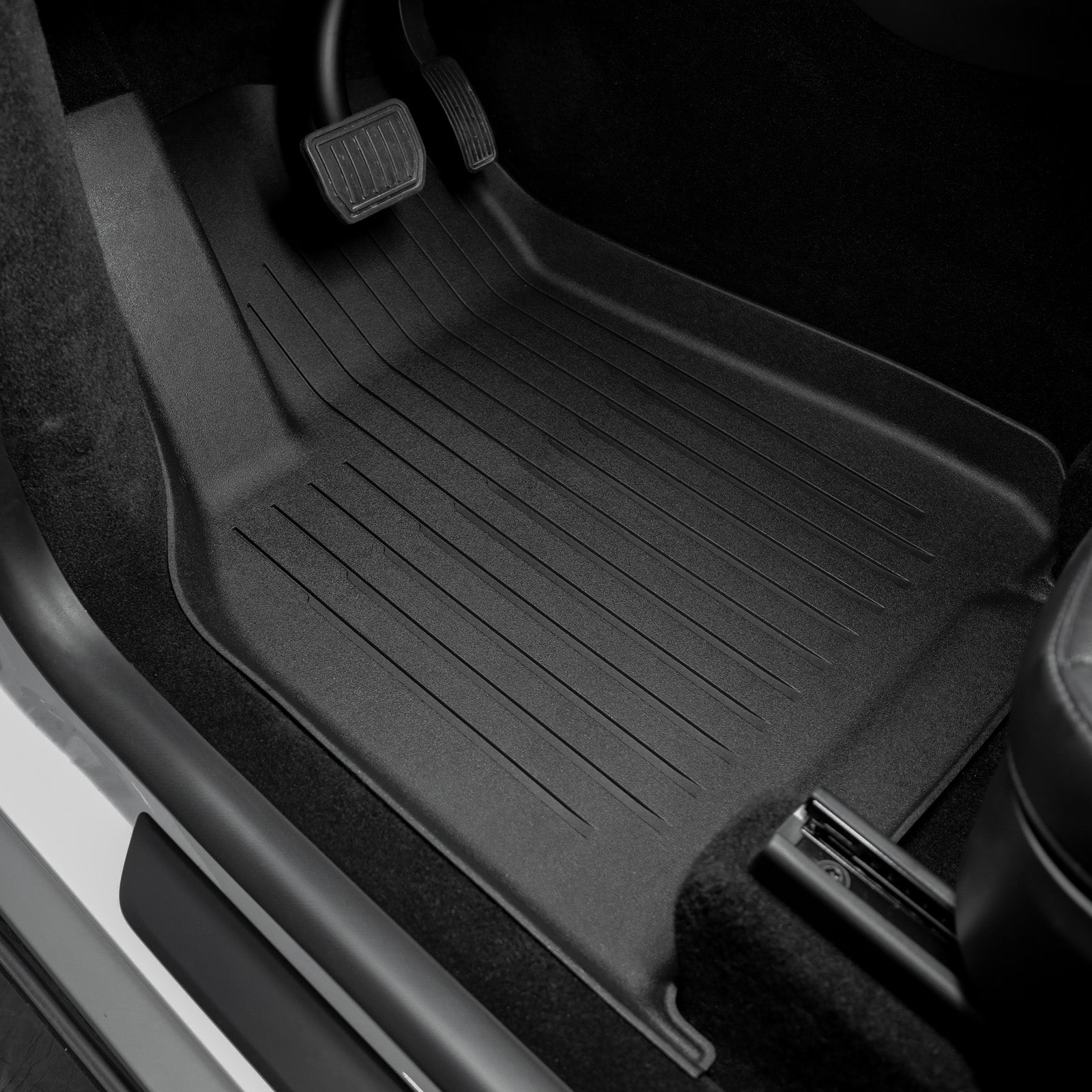 Tesla Model Y Bronze Floor Mats & Accessories Pack